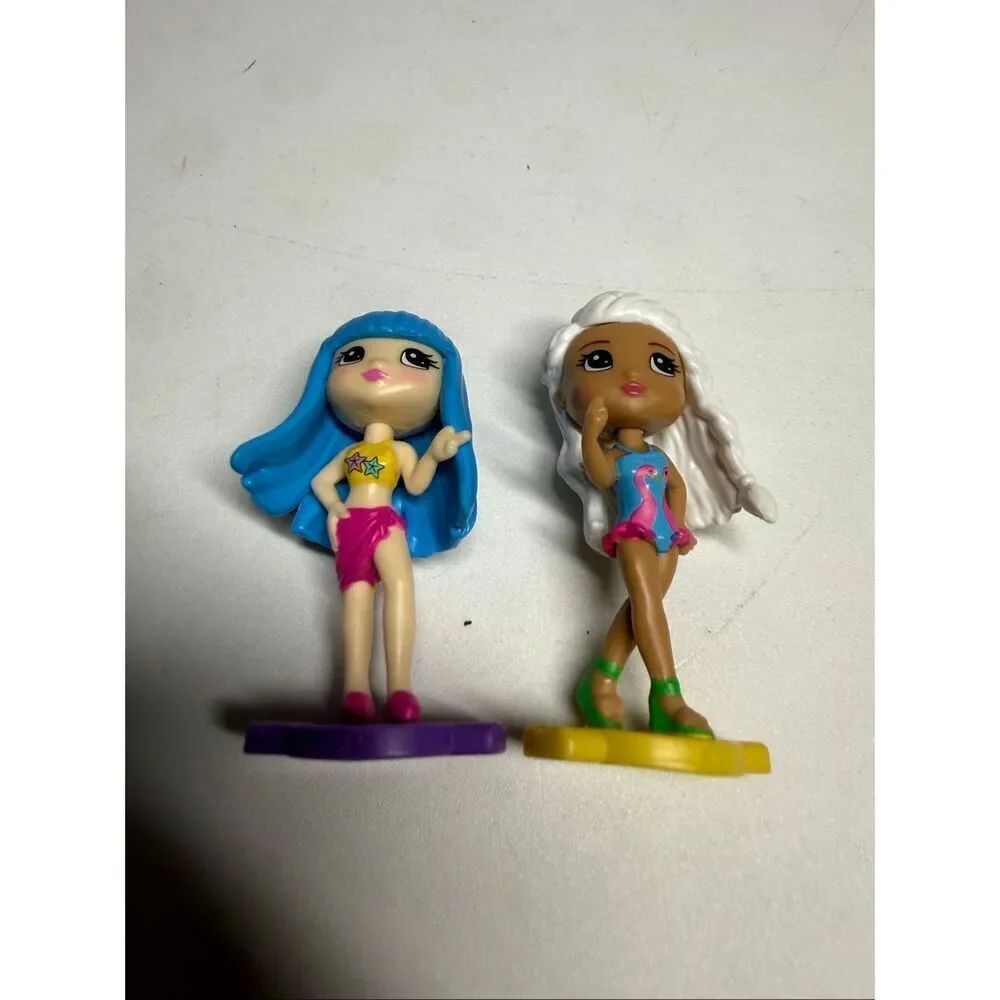 Lot of 2 Party Pop Teenies Mini Figures